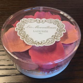 レメルヴェイユーズラデュレ(Les Merveilleuses LADUREE)の【新品・未使用】レ メルヴェイユーズ ラデュレ ミックスドフェイスカラー 106(その他)