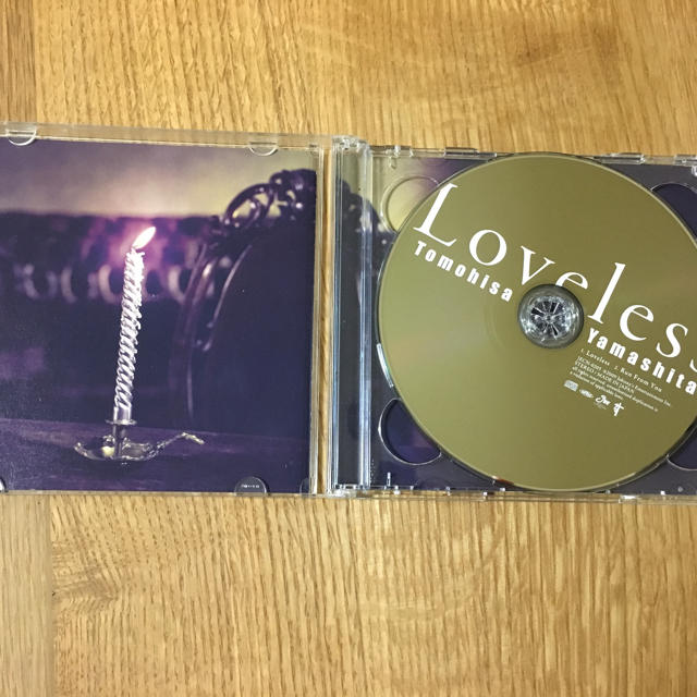 山下智久(ヤマシタトモヒサ)の山下智久CD2枚+DVD1枚セット エロ初回限定盤A & Loveless エンタメ/ホビーのDVD/ブルーレイ(ミュージック)の商品写真