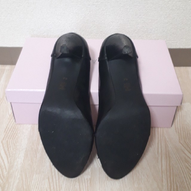 DIANA(ダイアナ)の【再値下げ】DIANA　黒ピンヒールパンプス　22.5㎝ レディースの靴/シューズ(ハイヒール/パンプス)の商品写真