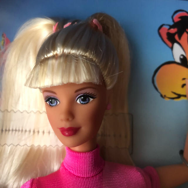 Barbie(バービー)のバービー＊トイザらス50周年記念 アメリカ限定バービー  キッズ/ベビー/マタニティのおもちゃ(ぬいぐるみ/人形)の商品写真