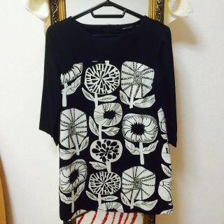 マリメッコ(marimekko)のmarimekko♡お花ワンピ(ひざ丈ワンピース)