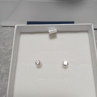 ジュエリーツツミ(JEWELRY TSUTSUMI)のジュエリーツツミ K10PGキュービックピアス(ピアス)