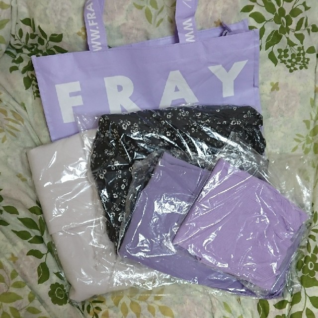 FRAY I.D(フレイアイディー)のきは様専用 フレイアイディー 新春福袋 レディースのジャケット/アウター(ロングコート)の商品写真