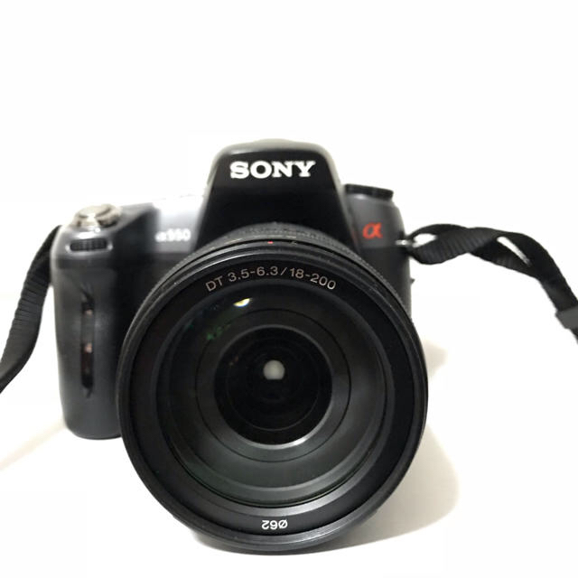 SONY α550 一眼レフカメラ High Zoom Lens KIT | hartwellspremium.com