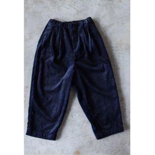 ドゥルカマラ(Dulcamara)のDulcamara　/ コーデュロイタックワイドパンツ　NAVY(スラックス)