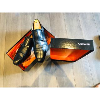 ジョンロブ(JOHN LOBB)の定価6万円箱付クリーニング済MAGNANNIマグナーニダブルモンク(ドレス/ビジネス)