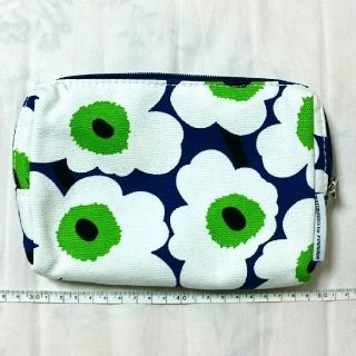 マリメッコ(marimekko)のアメニティポーチ／marimekko／マリメッコ(ポーチ)