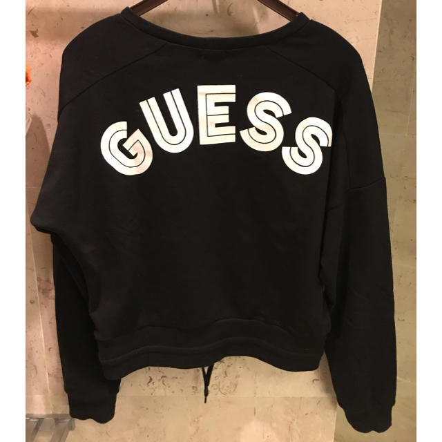 GUESS(ゲス)の再入荷1点のみ！GUESS トレーナー♡ レディースのトップス(トレーナー/スウェット)の商品写真