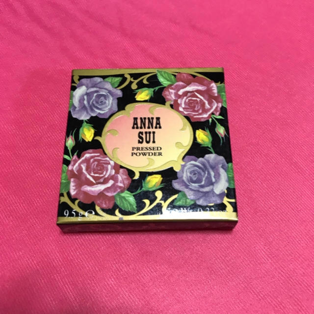 ANNA SUI(アナスイ)の専用   ANNA SUIプレストパウダー コスメ/美容のベースメイク/化粧品(フェイスパウダー)の商品写真