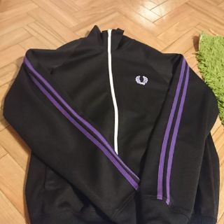 フレッドペリー(FRED PERRY)の(美品)正規品フレッドペリー トラックジャケット   ジャージ(ジャージ)