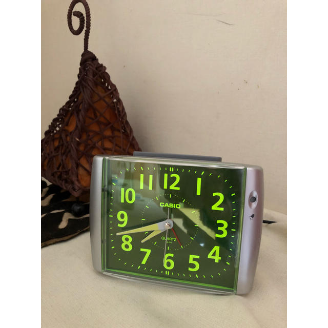 CASIO(カシオ)の目覚まし時計 インテリア/住まい/日用品のインテリア小物(置時計)の商品写真