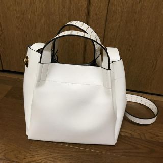 ザラ(ZARA)のZARA ショルダーバッグ(ショルダーバッグ)