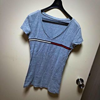 トミーヒルフィガー(TOMMY HILFIGER)のトミー☆グレーのTシャツ(Tシャツ(半袖/袖なし))