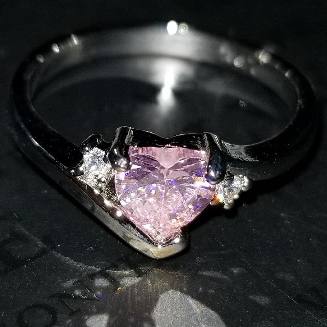 シャンパンPINKサファイアdesignRing レディースのアクセサリー(リング(指輪))の商品写真