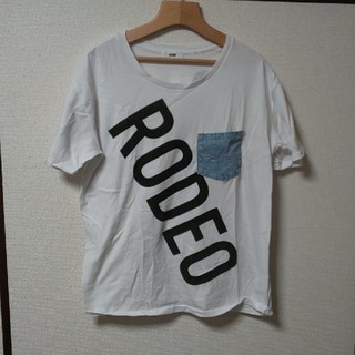 ロデオクラウンズワイドボウル(RODEO CROWNS WIDE BOWL)のRCWB スランディングロゴTシャツ 白(Tシャツ(半袖/袖なし))