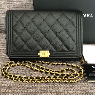 シャネル(CHANEL)のお値下げ CHANEL 新品 チェーンウォレット         ボーイシャネル(財布)