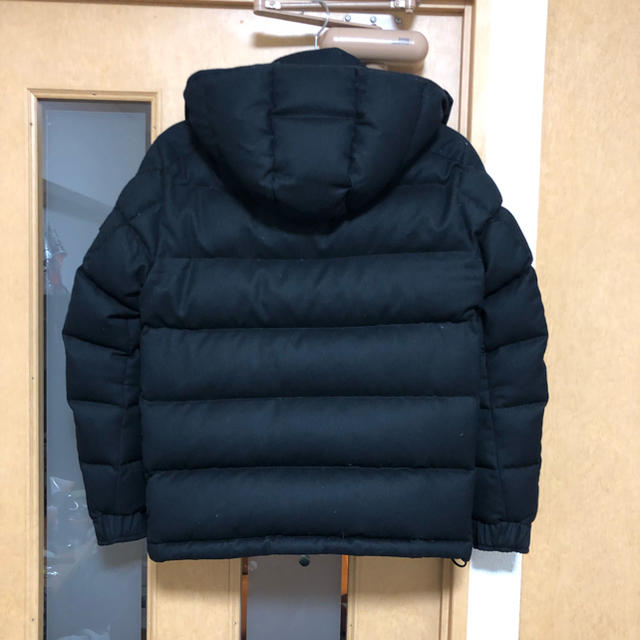 MONCLER(モンクレール)のモンクレール モンジュネーヴル ダウン メンズのジャケット/アウター(ダウンジャケット)の商品写真