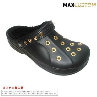 クロックス(crocs)のクロックス crocs パンク カスタム 黒 金 ボア付 22～28cm 新品(サンダル)