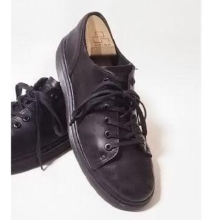 ドクターマーチン(Dr.Martens)の
希少オールブラック!ドクターマーチン高級牛革レザースニーカー人気黒ビンテージ！(スニーカー)