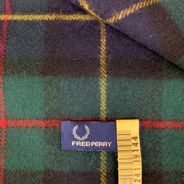 FRED PERRY(フレッドペリー)のフレッドペリー チェックマフラー メンズのファッション小物(マフラー)の商品写真