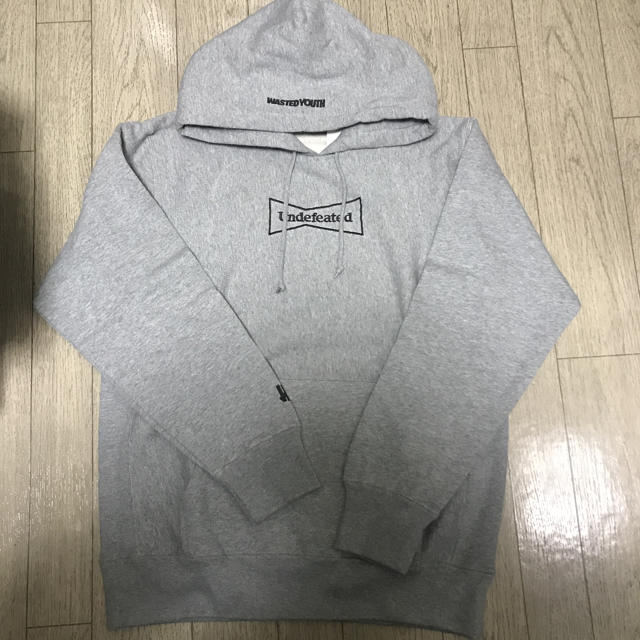 undefeated WASTED YOUTH フーディ パーカー 希少品 M