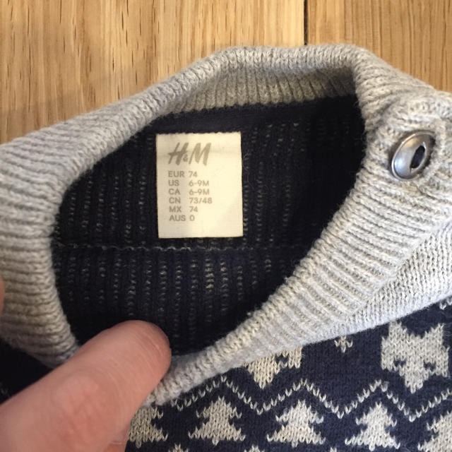 H&M(エイチアンドエム)のH&M 74サイズ セーター キッズ/ベビー/マタニティのベビー服(~85cm)(ニット/セーター)の商品写真
