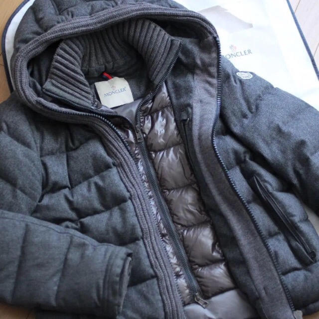 MONCLER - モンクレール CANUT カヌート ダウン ダウンベスト MONCLER - モンクレール CANUT カヌート ダウン ダウンベスト