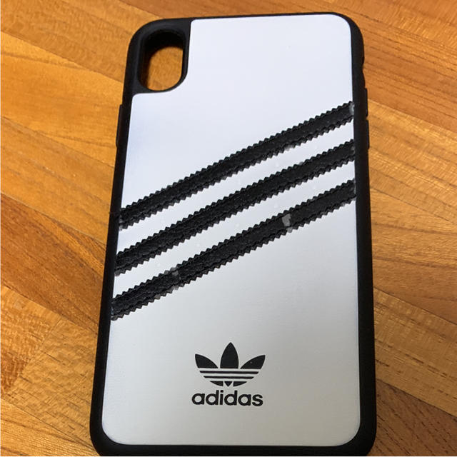 adidas(アディダス)のiPhonexsmax アディダスケース スマホ/家電/カメラのスマホアクセサリー(iPhoneケース)の商品写真