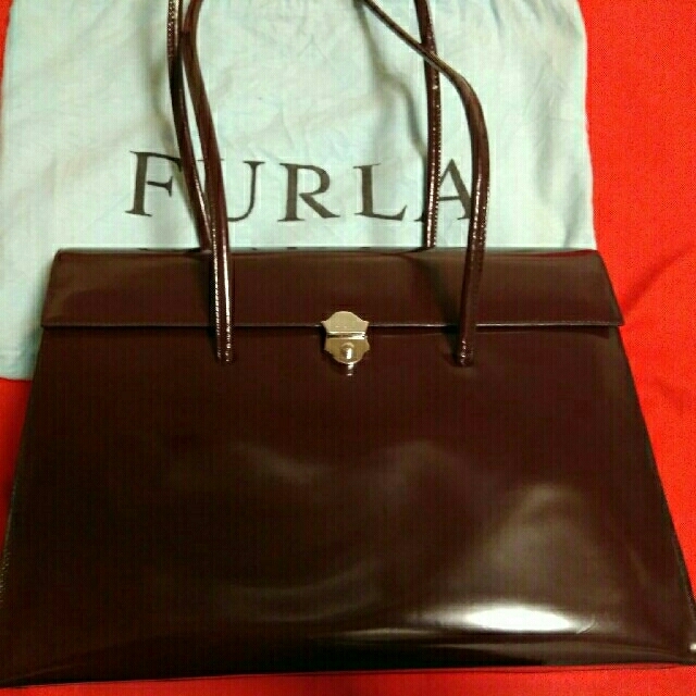 FURLA　本革 ショルダーバッグ