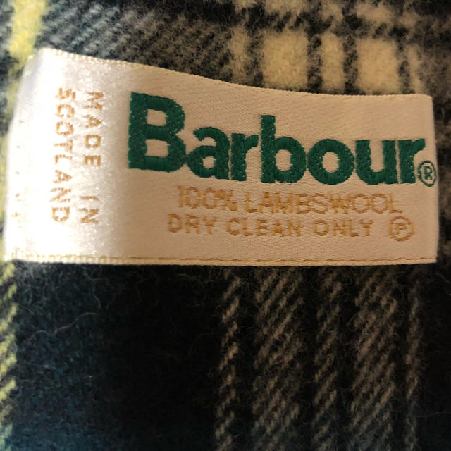 Barbour(バーブァー)のバブアー 緑タータンチェックマフラー レディースのファッション小物(マフラー/ショール)の商品写真