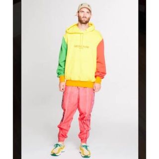 シュプリーム(Supreme)のXlargeさん専用ショーンウェザスプーン着用！GUESS ジョガーパンツ(その他)