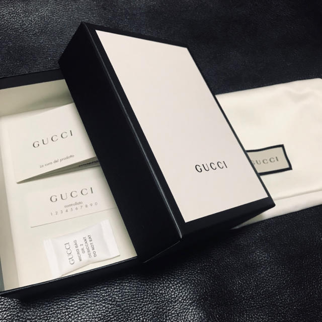 Gucci(グッチ)の【201901購入 新品未使用】GUCCI カードケース コインケース レディースのファッション小物(名刺入れ/定期入れ)の商品写真