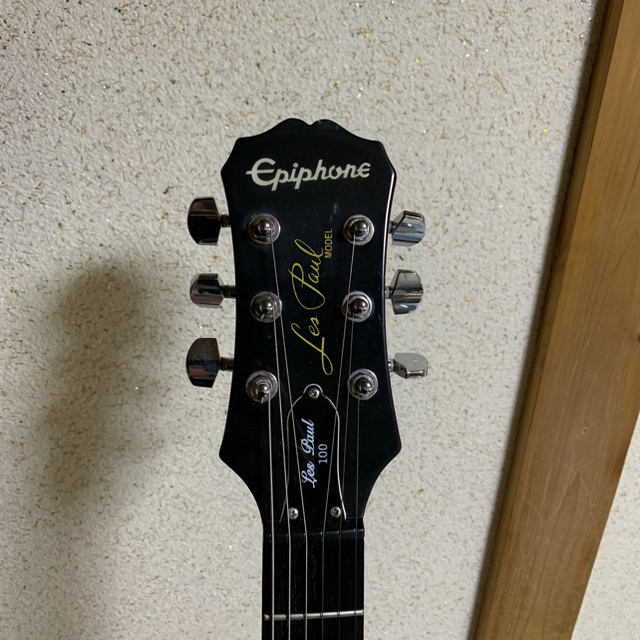 Epiphone(エピフォン)のEpiphone エピフォン レスポール サンバーストタイプ 楽器のギター(エレキギター)の商品写真