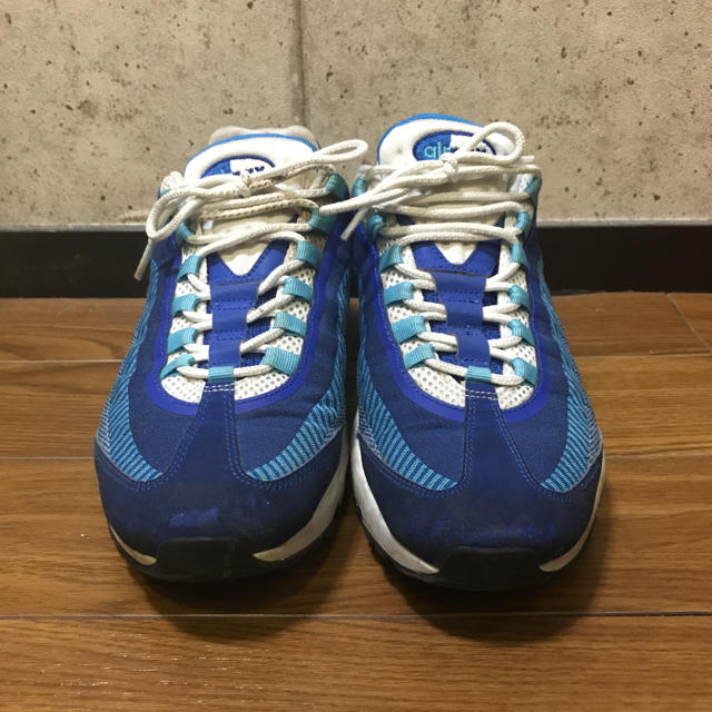 NIKE air max95ブルーグラデ 28センチ メンズの靴/シューズ(スニーカー)の商品写真