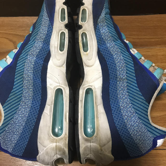 NIKE air max95ブルーグラデ 28センチ メンズの靴/シューズ(スニーカー)の商品写真