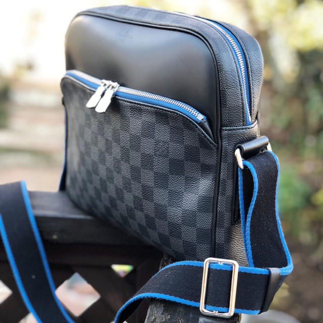 【美品】限定品LOUIS VUITTON 新作 ダミエ メンズ ショルダーバッグ