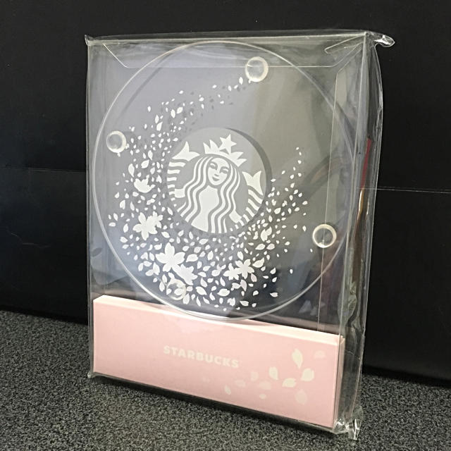 Starbucks Coffee(スターバックスコーヒー)のスターバックス コースター マドラー 新品 桜プロモーション インテリア/住まい/日用品のキッチン/食器(テーブル用品)の商品写真