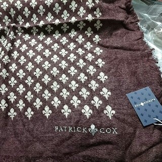 パトリックコックス(PATRICK COX)のパトリックコックス　新品未使用　スカーフ　ストール　マフラー(バンダナ/スカーフ)
