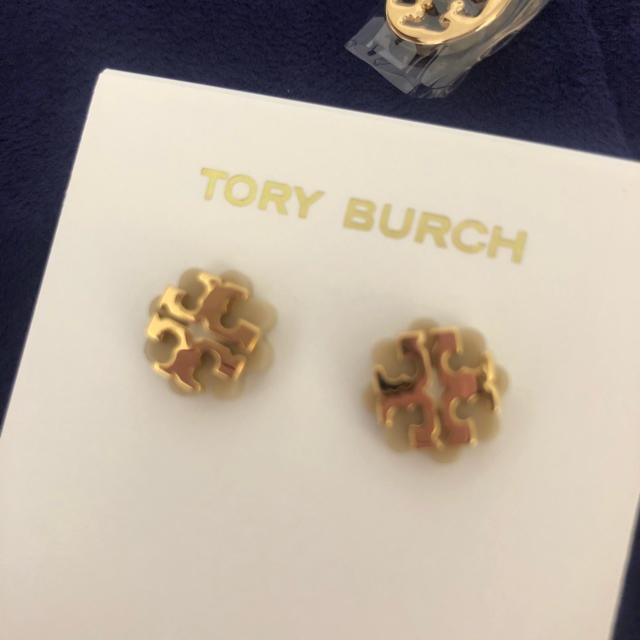 Tory Burch(トリーバーチ)のトリーバーチ ピアス 新品未使用 巾着袋付き レディースのアクセサリー(ピアス)の商品写真