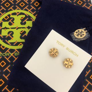 トリーバーチ(Tory Burch)のトリーバーチ ピアス 新品未使用 巾着袋付き(ピアス)