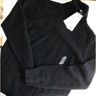 ユニクロ(UNIQLO)の完売品 カシミヤタートルネックセーター L 黒 (ニット/セーター)