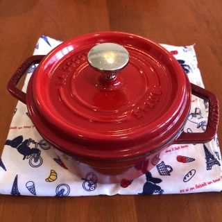 ストウブ(STAUB)のSTAUB ストゥブ ココット 16センチ レッド(鍋/フライパン)