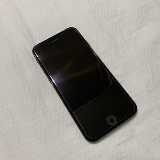 エーユー(au)の【新品】iPhone7 本体 ジェットブラック 128GB au(スマートフォン本体)