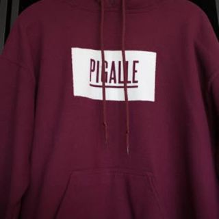 ピガール(PIGALLE)のPigalle box logo hoodie (パーカー)