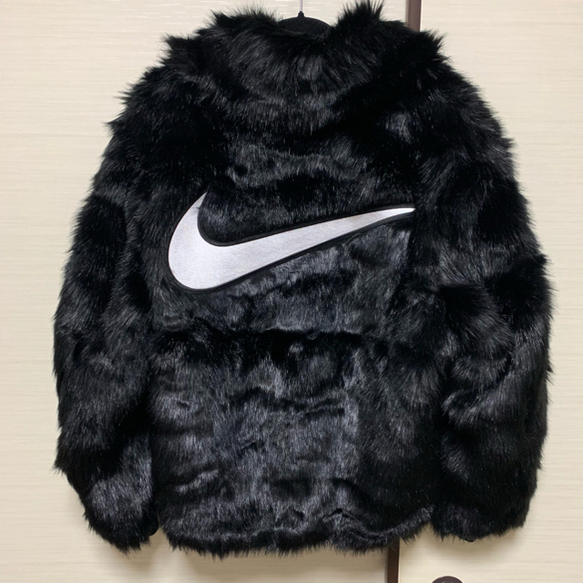 NIKE(ナイキ)のSサイズ Nike Ambush NRG CA Jacket ファージャケット レディースのジャケット/アウター(毛皮/ファーコート)の商品写真