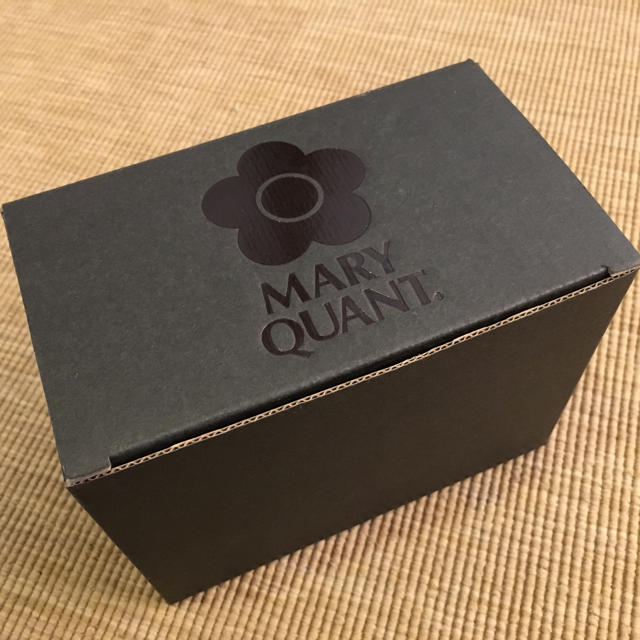 MARY QUANT(マリークワント)の【新品未使用】MARYQUANT 湯呑みセット インテリア/住まい/日用品のキッチン/食器(グラス/カップ)の商品写真