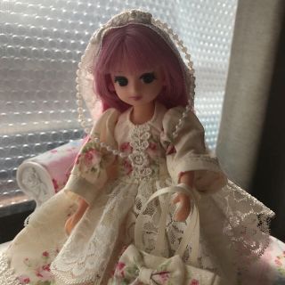 タカラトミー(Takara Tomy)のタカラ リカちゃん人形 ドレスセット付き 値下げ(ぬいぐるみ/人形)