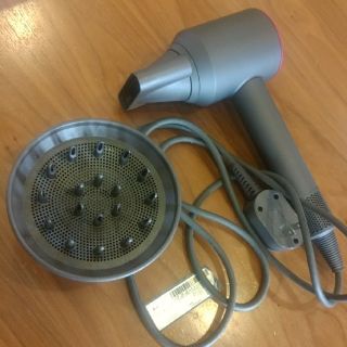 ダイソン(Dyson)のダイソン　ドライヤー(ドライヤー)