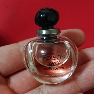 ディオール(Dior)のdior香水 プワゾンガール オードゥ トワレ ミニサイズ(香水(女性用))