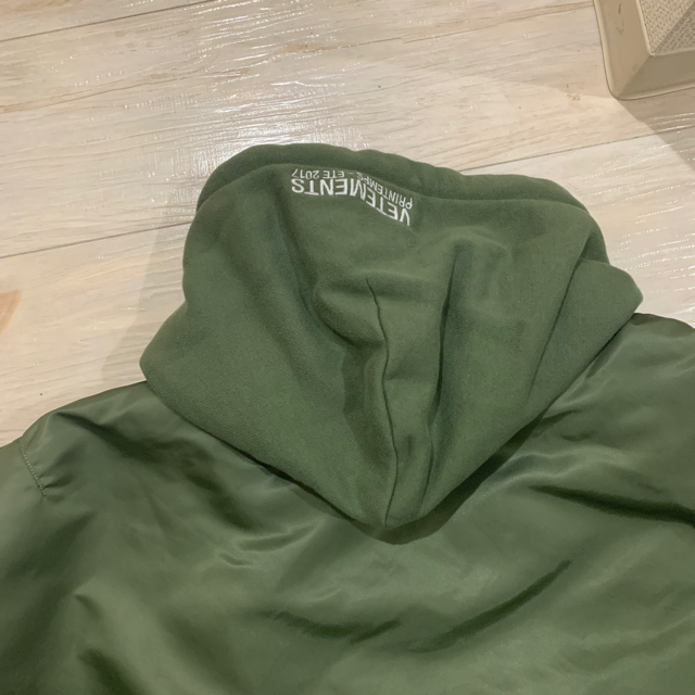 Vetements × Alpha Industries メンズのジャケット/アウター(ブルゾン)の商品写真